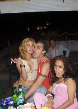 Две кубинские подружки бисексуалки