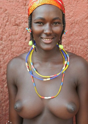 Реальные африканки из Анголы